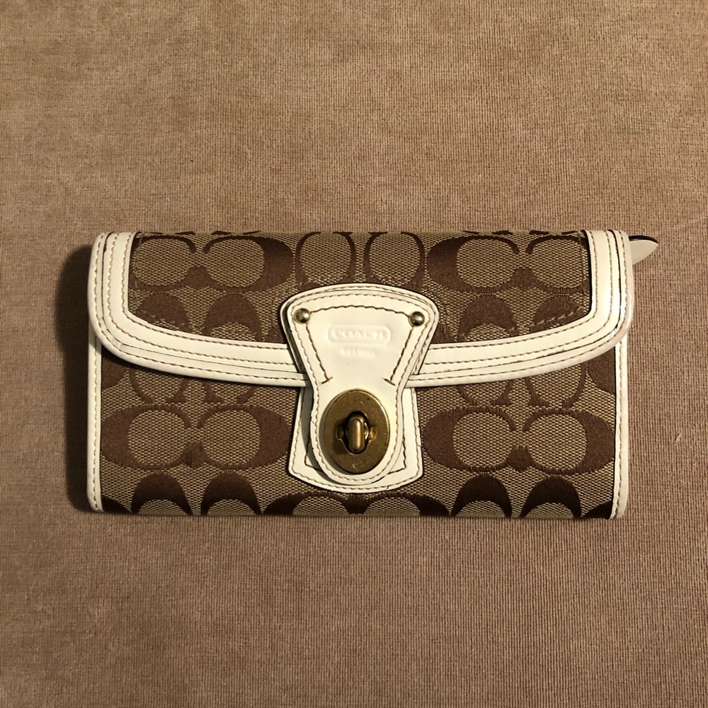 Coach wallet - used